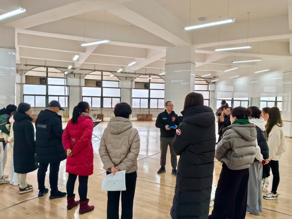 飞盘传递快乐,运动绽放魅力——304永利集团“三八”妇女节飞盘活动圆满举行
